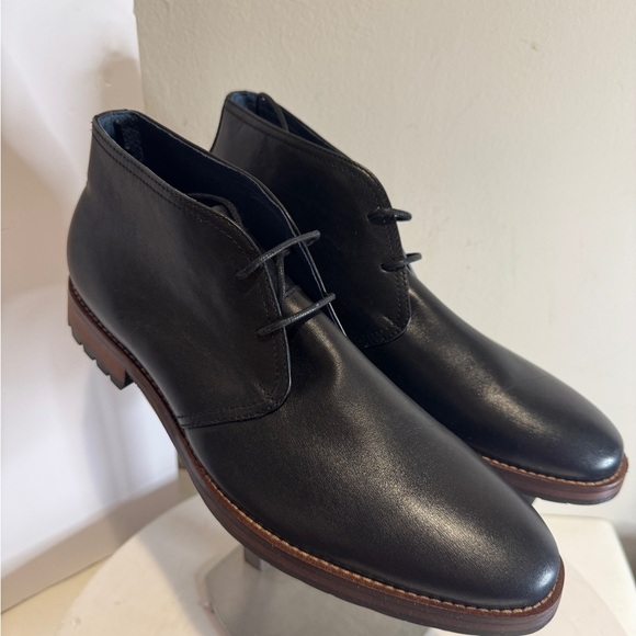 Blake McKay Dixon Chukka Men’s Boots size 9 new
